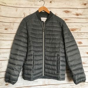 Calvin Klein • Gray goose down puffer coat jacket